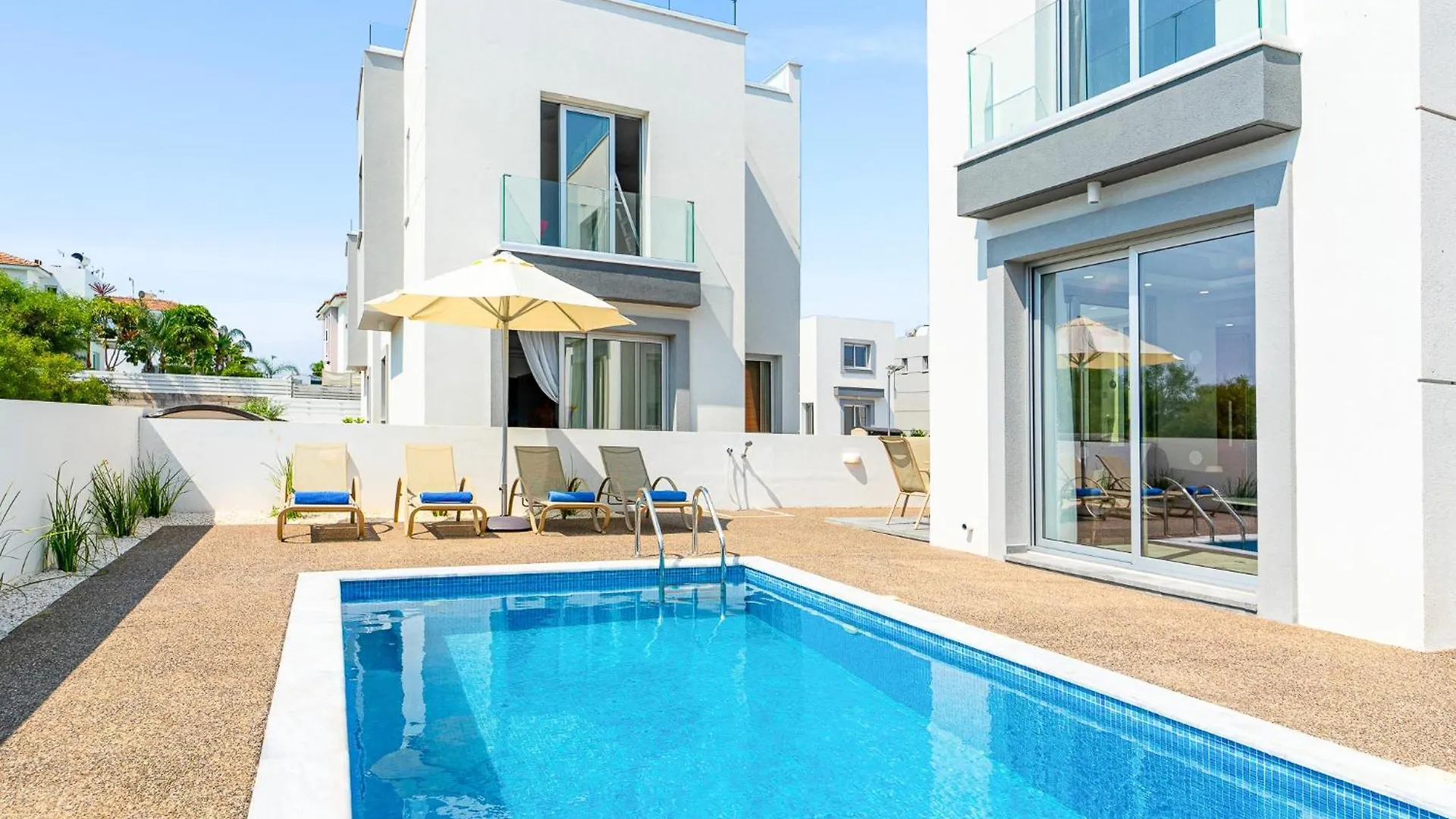 Villa Seabreeze Chloe By Ezoria Villas 普罗塔拉斯 0*,